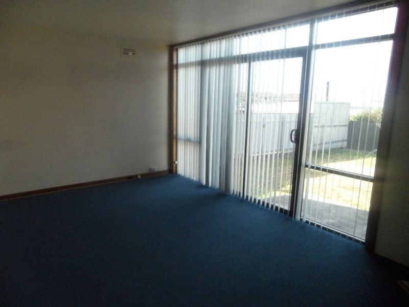 3/3 Thirkell Street, Cooee TAS 7320