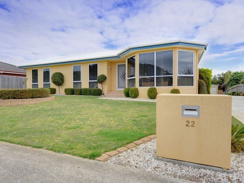 22 Seabreeze Avenue, Sulphur Creek TAS 7316