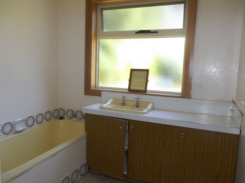 1 Leonard Court, Cooee TAS 7320
