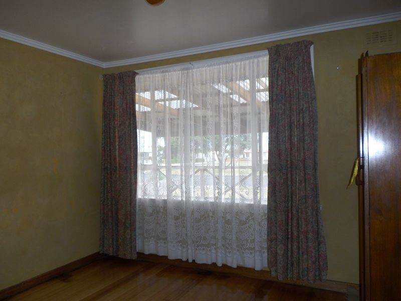 6 Ronald Crescent, Somerset TAS 7322