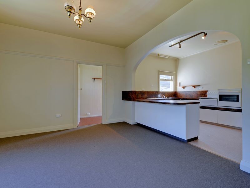 17 Regent Street, Burnie TAS 7320