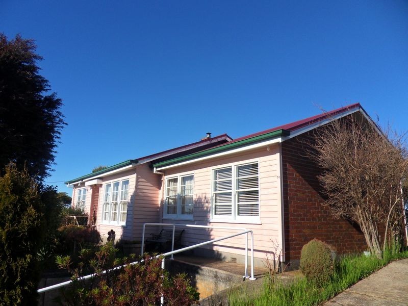 31 Sutton Street, Hillcrest TAS 7320