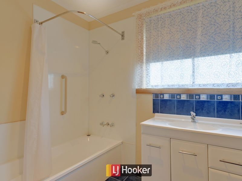 1/6 West Street, Acton TAS 7320