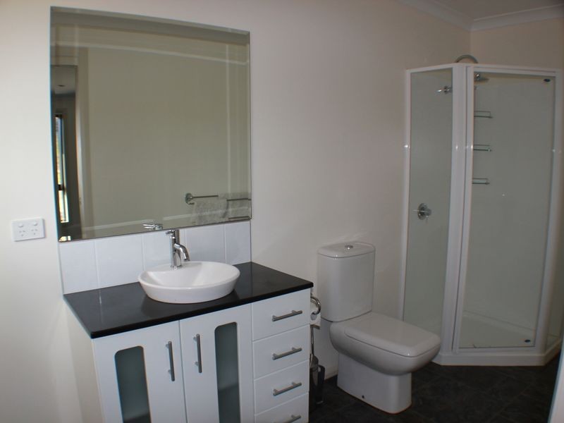 2 Panorama Crescent, Cooee TAS 7320