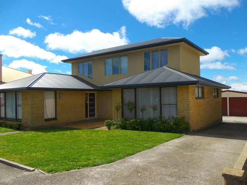 5 Burnell Street, Cooee TAS 7320