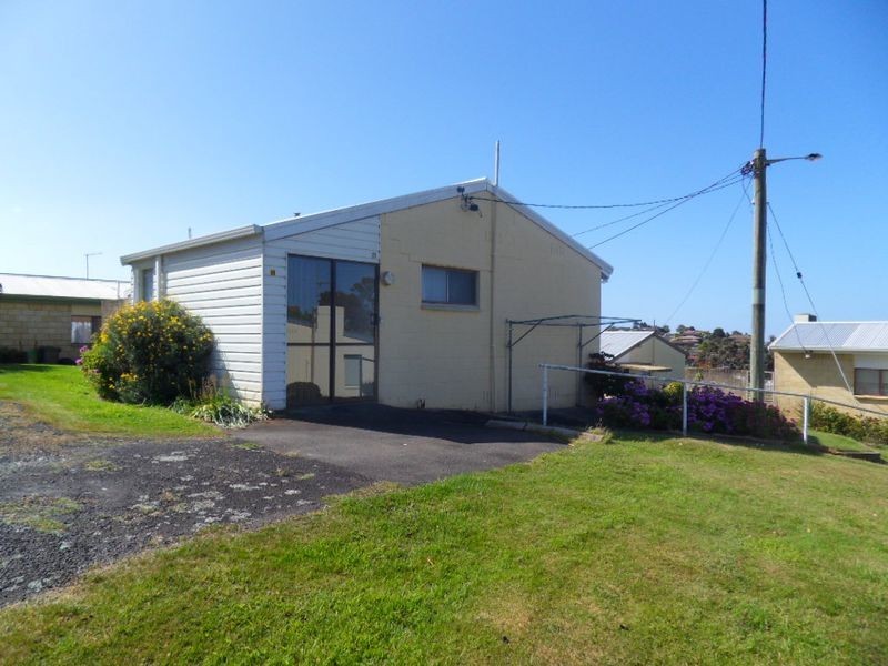10 Lions Crescent, Park Grove TAS 7320
