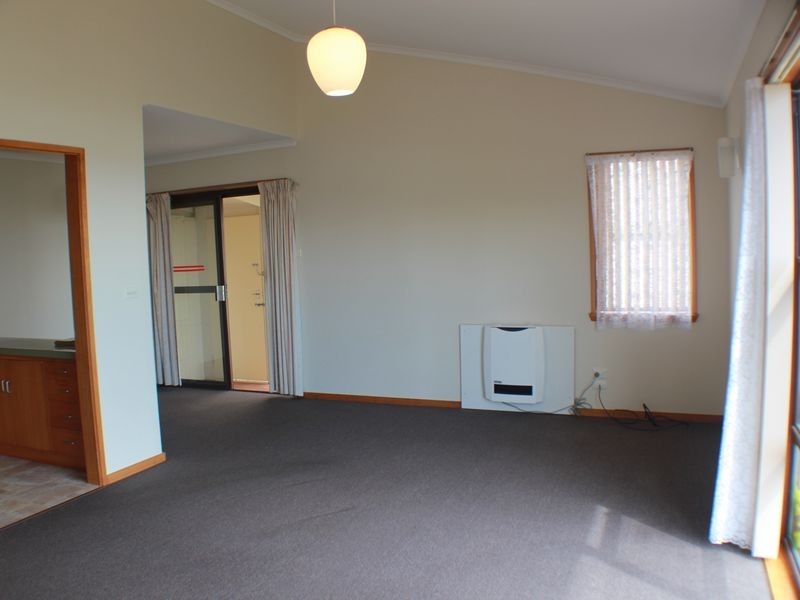 10 Lions Crescent, Park Grove TAS 7320