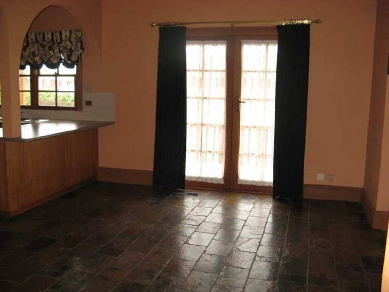 8 Monnington Street, Burnie TAS 7320