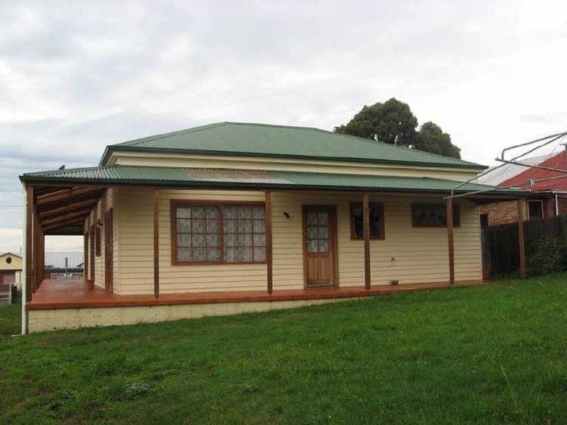 8 Monnington Street, Burnie TAS 7320