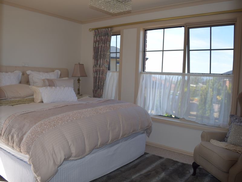 1/37 Stevens Place, Park Grove TAS 7320