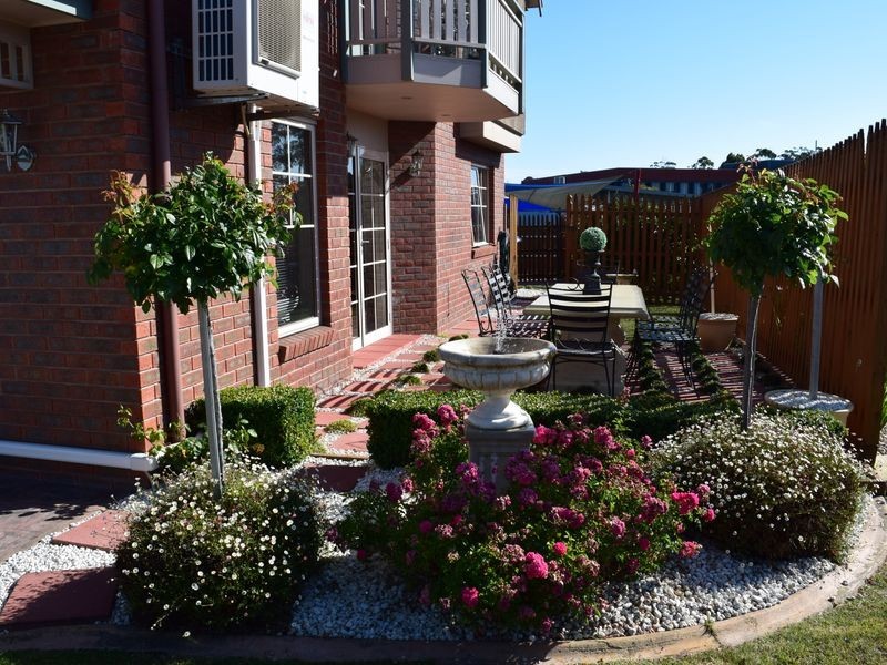 1/37 Stevens Place, Park Grove TAS 7320