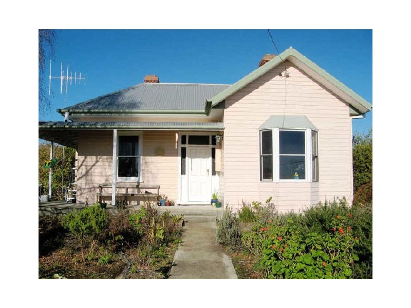 62 Pelissier Street, Somerset TAS 7322