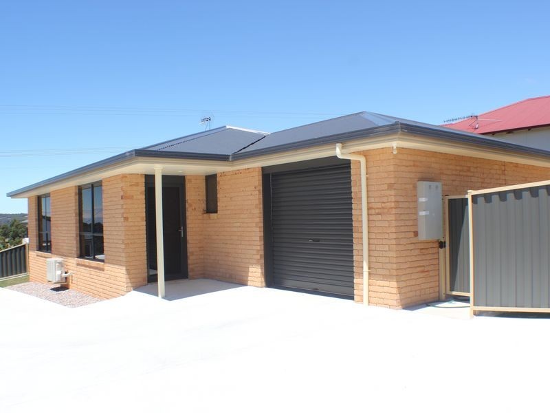 1/16 Mark Street, Hillcrest TAS 7320