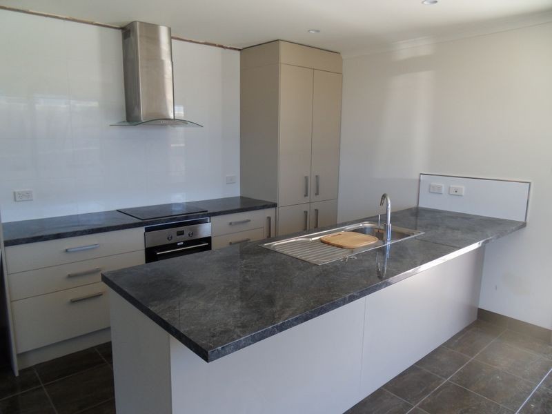 1/16 Mark Street, Hillcrest TAS 7320