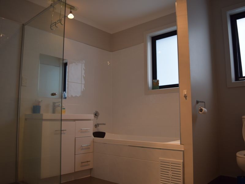 1/25 Platinum Drive, Park Grove TAS 7320