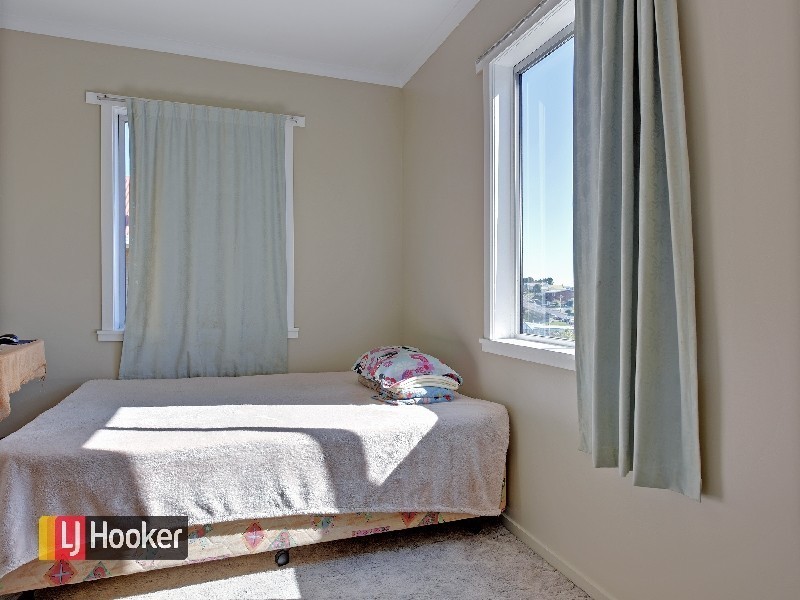 9 Verelle Street, Hillcrest TAS 7320