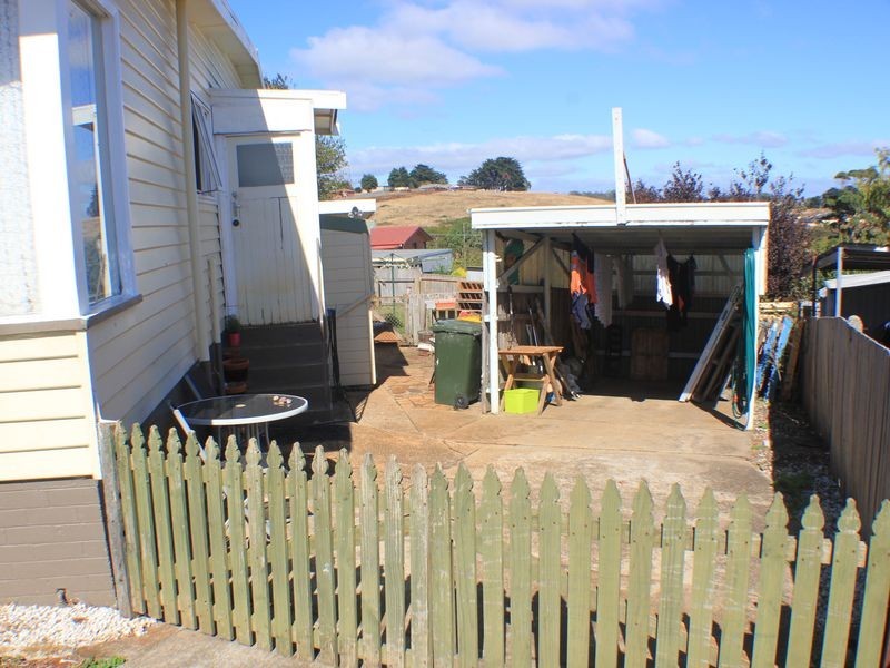 82 Stirling Street, Burnie TAS 7320