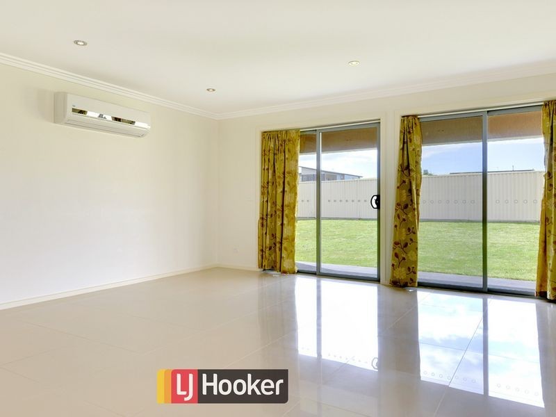 17 Hales Street, Penguin TAS 7316