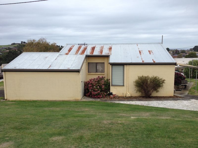 16 Lions Crescent, Park Grove TAS 7320