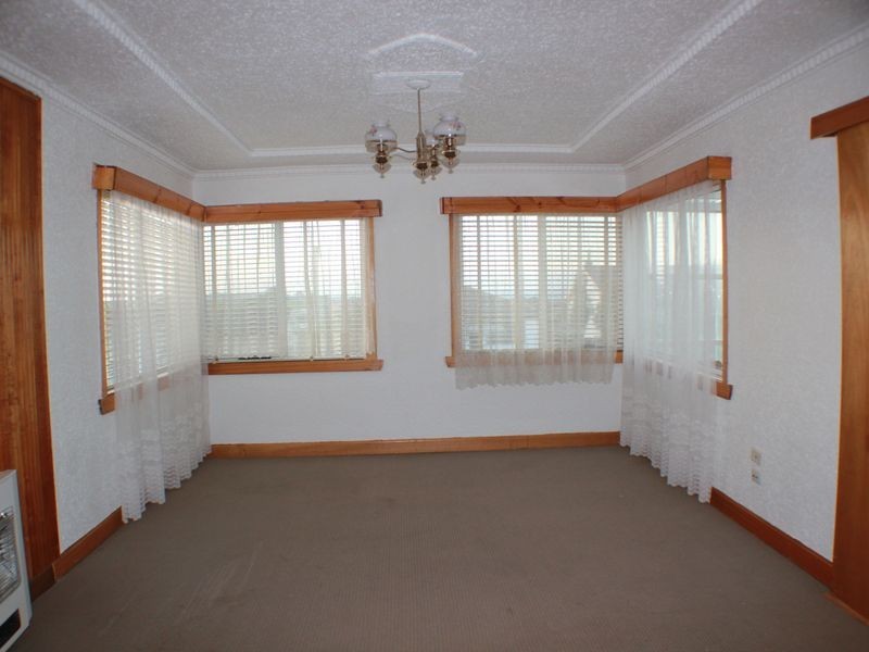 10 Hayes Street, Hillcrest TAS 7320