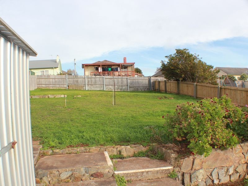 10 Hayes Street, Hillcrest TAS 7320