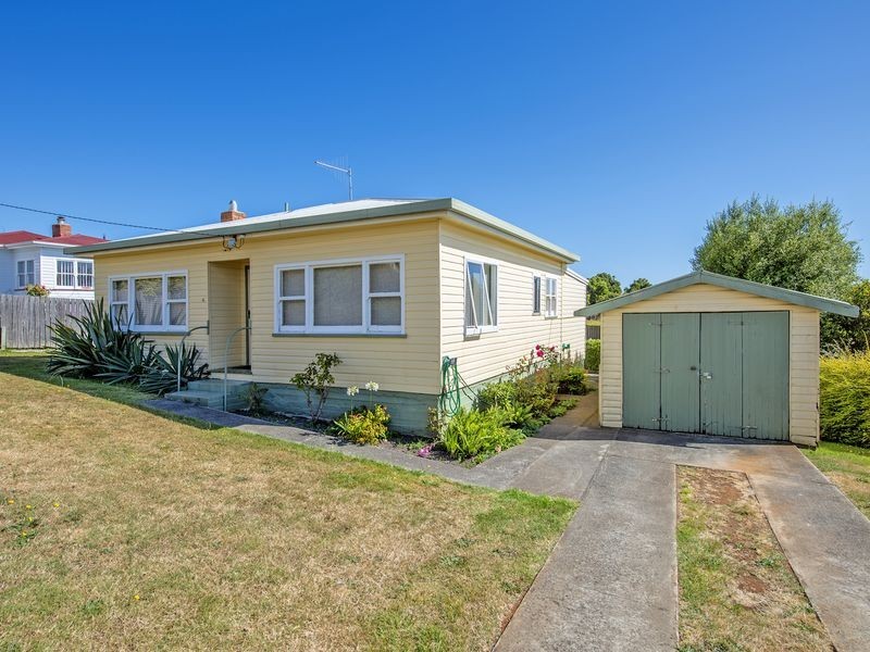 4 Fielding Street, Penguin TAS 7316