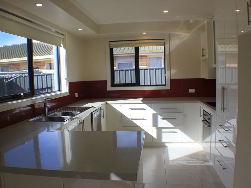 2/29 Main Street, Ulverstone TAS 7315