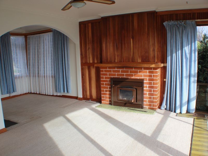 6 Hawkins Street, Acton TAS 7320