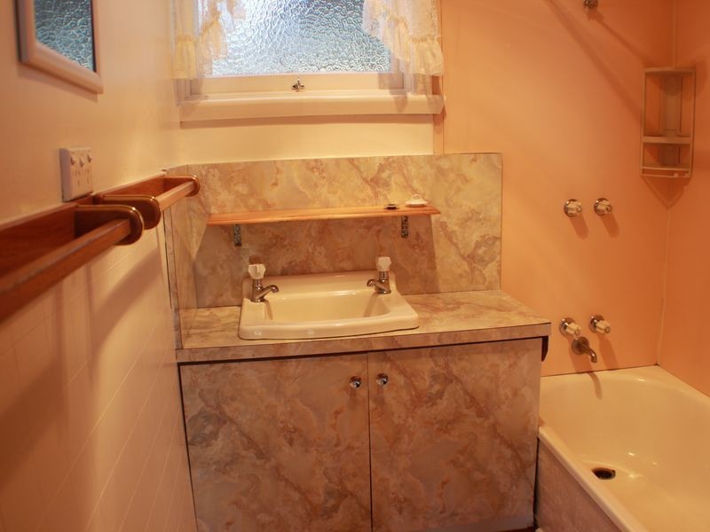 6 Hawkins Street, Acton TAS 7320