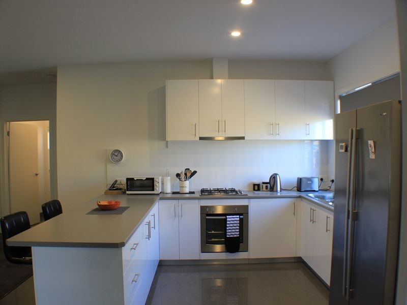 10/2 Johnson Street, Acton TAS 7320