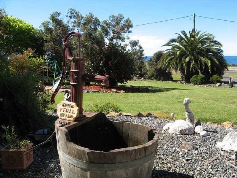 514 Bass Highway, Heybridge TAS 7316