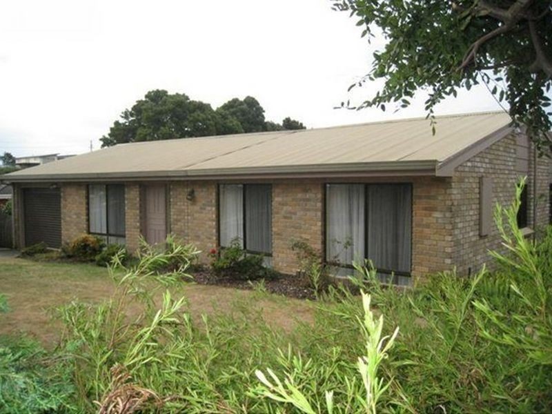 29 South Road, Penguin TAS 7316