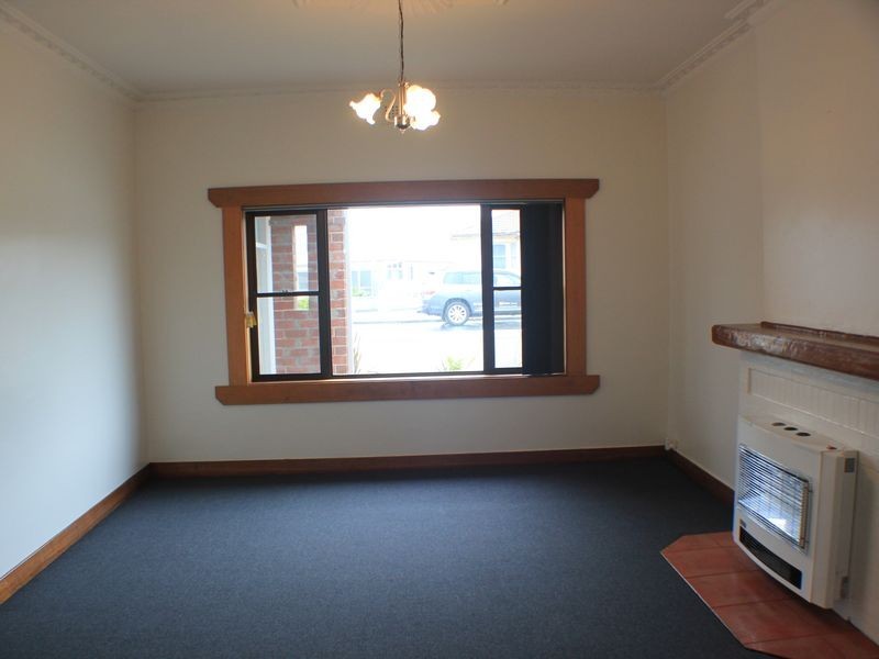 8 Morris Street, Cooee TAS 7320