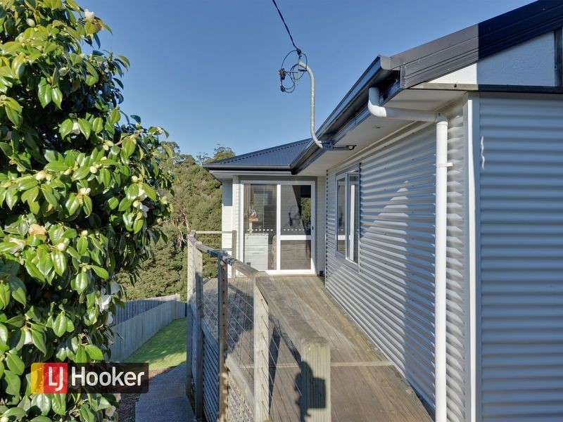 13 Paraka Street, Parklands TAS 7320