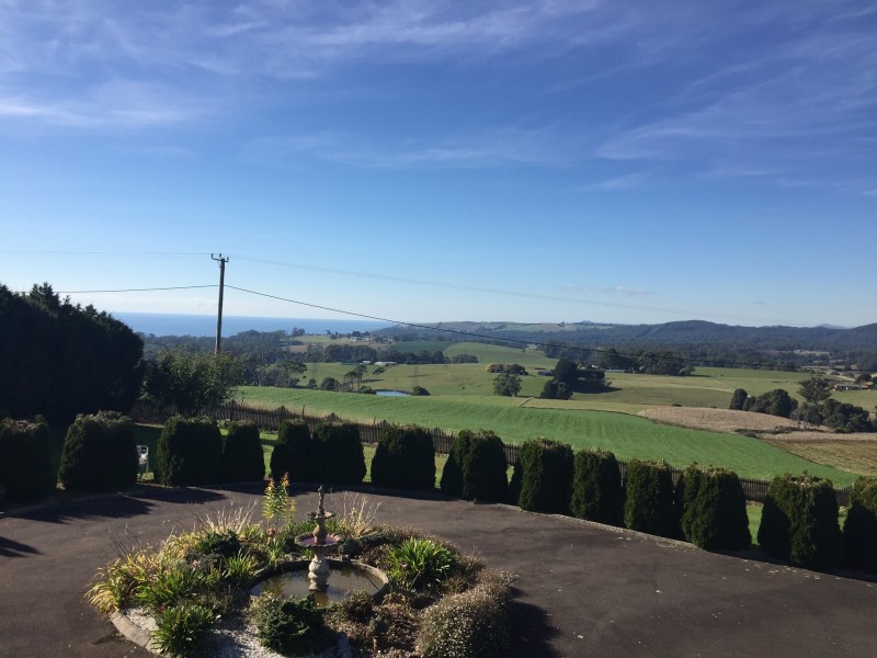 27 Dallas Road, Somerset TAS 7322