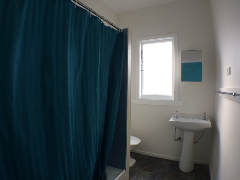 8a Queen Street, Burnie TAS 7320