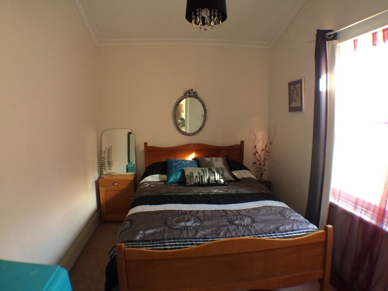 8a Queen Street, Burnie TAS 7320