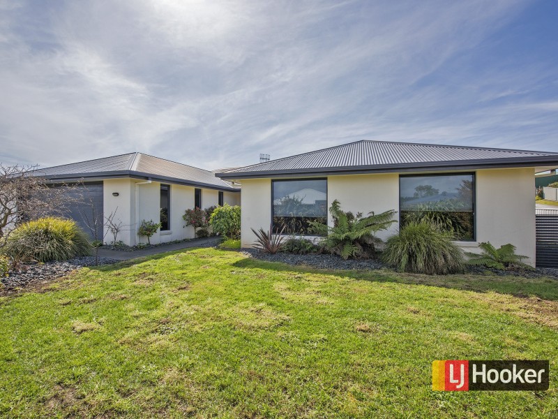 20 Bluewater Crescent, Wynyard TAS 7325