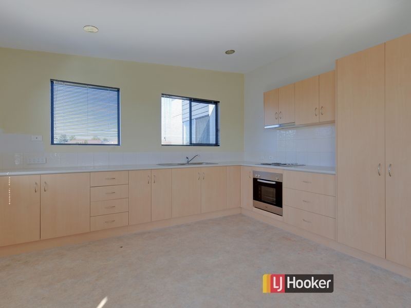 25 Oak Avenue, Somerset TAS 7322