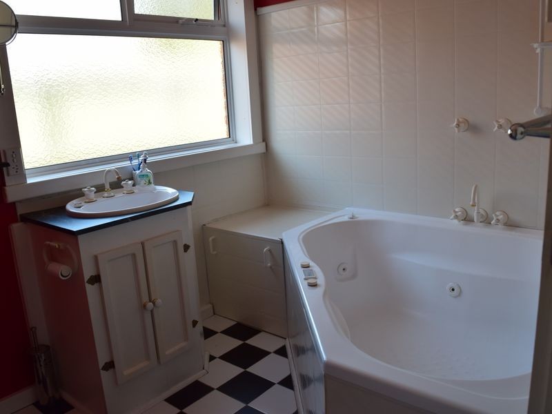 13 Johnson Street, Acton TAS 7320