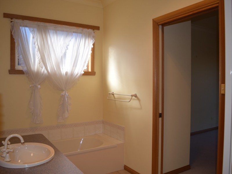 Unit 5/21 Church Street, Wynyard TAS 7325