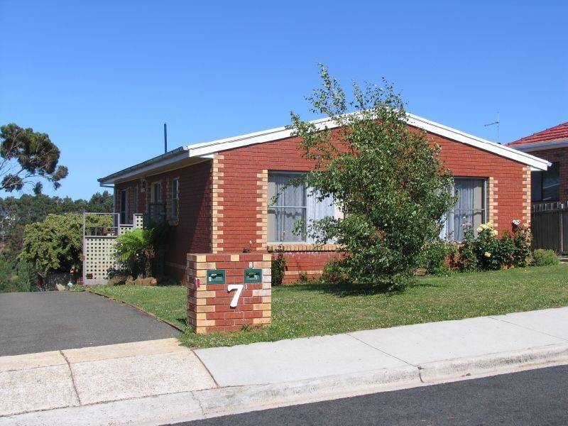 1/7 Mark Street, Hillcrest TAS 7320