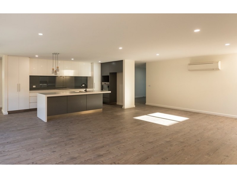 16 Tatiana Close, Devonport TAS 7310