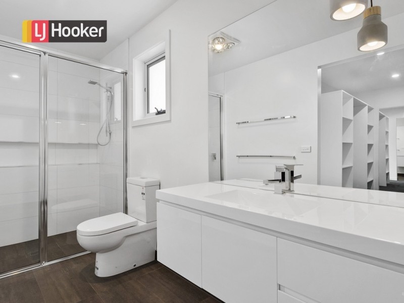 16 Tatiana Close, Devonport TAS 7310