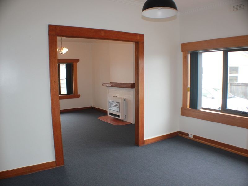 8 Morris Street, Cooee TAS 7320