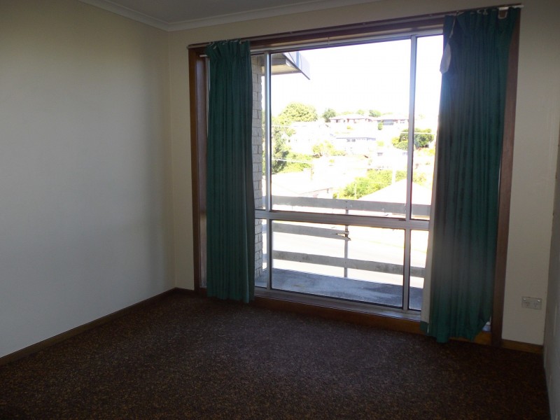 Unit 2/3 Hayes Street, Hillcrest TAS 7320