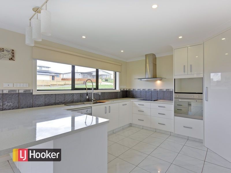 5 Bowman Drive, Penguin TAS 7316