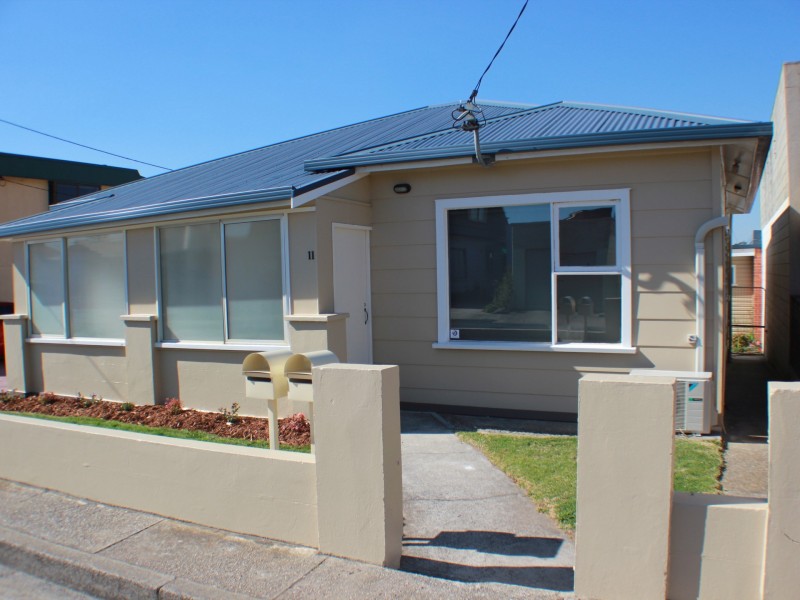 11 Burnell Street, Cooee TAS 7320