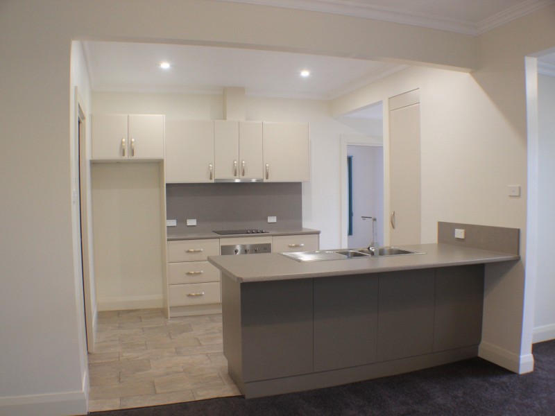 11 Burnell Street, Cooee TAS 7320