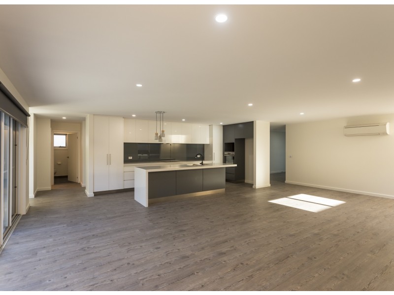 16 Tatiana Close, Devonport TAS 7310